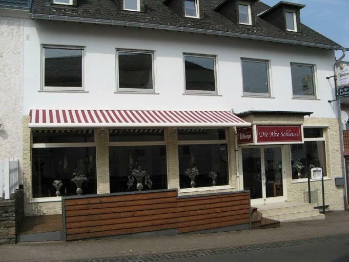 Herberg Die Alte Schleuse Manderscheid Exteriör bild
